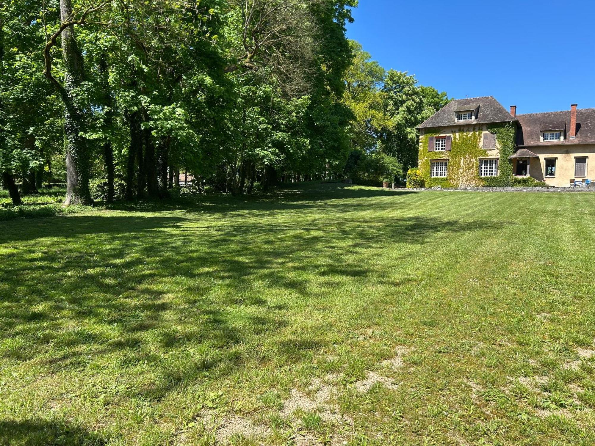 Le Parc Villa Coulanges-sur-Yonne Eksteriør bilde
